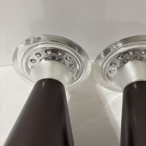 Set of Two Uline TouchTop LED Lanterns Bronze H3990BRZ H-3990BRZ - Picture 9 of 11